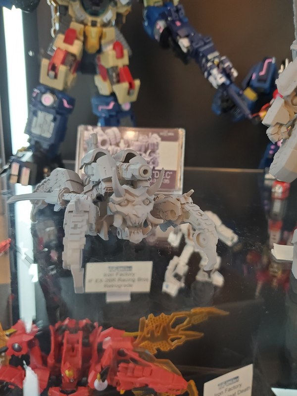 New Iron Factory, Fans Toys, More Third Party At TFCon DC  (22 of 43)